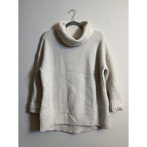 Long sweater with turtleneck - cream color